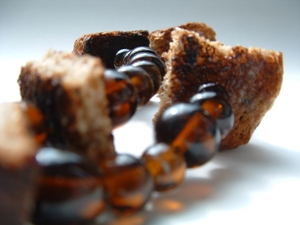 Toast beads made from varnished real toast...